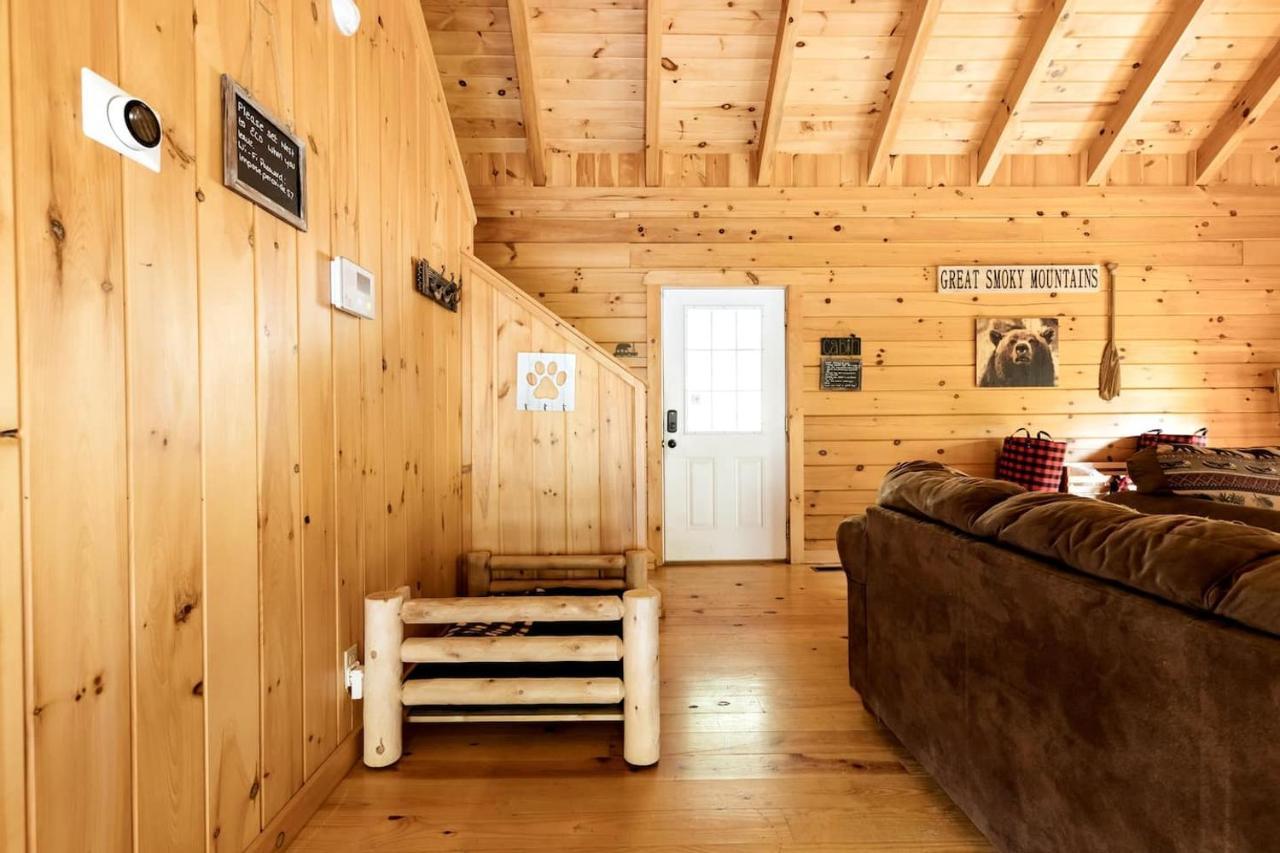 Smoky Mtn Hideaway - Cabin W/ Hot Tub & Pool Table Sevierville Exterior foto