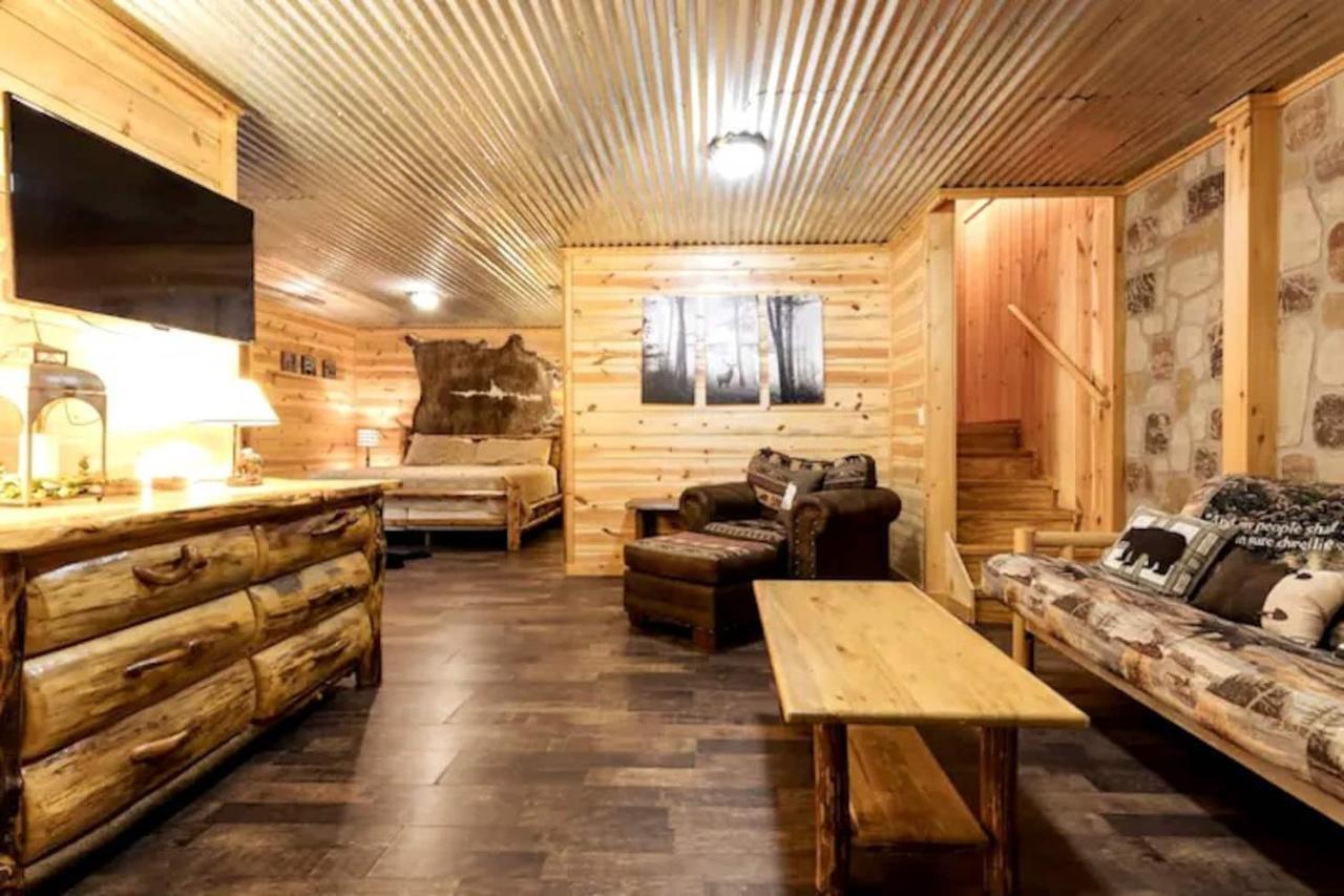 Smoky Mtn Hideaway - Cabin W/ Hot Tub & Pool Table Sevierville Exterior foto