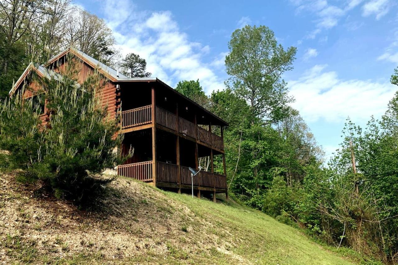 Smoky Mtn Hideaway - Cabin W/ Hot Tub & Pool Table Sevierville Exterior foto